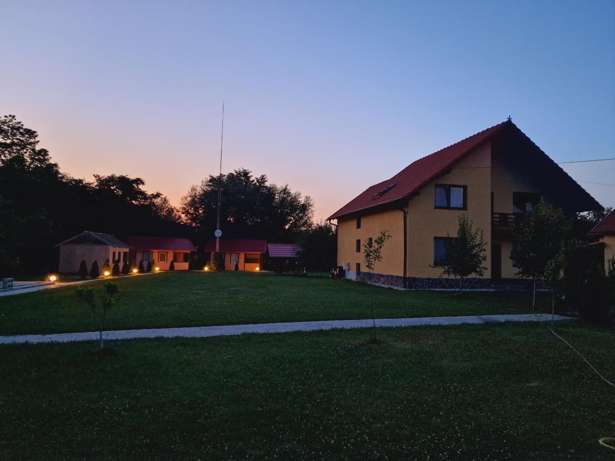 Casa Maya Sasciori Bagian luar foto